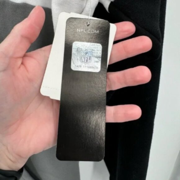 New Era Unisex Adult 4XLT Oakland Raiders‎ NFL Fan Apparel Hoodie Pullover NWT - Picture 6 of 8